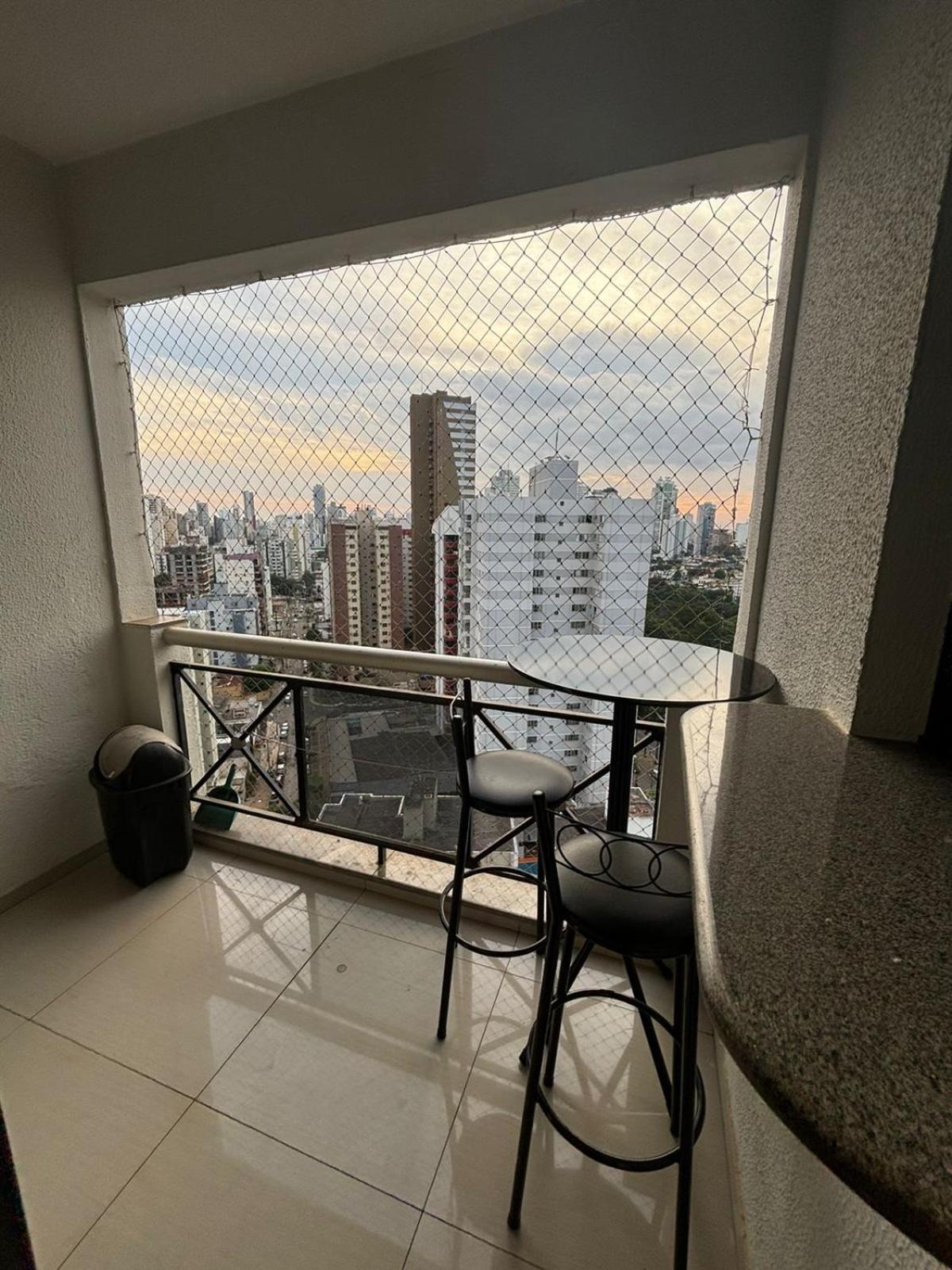 1810 - Flat Para Temporada Em Goiania-Proximo Ao Parque Areiao Extérieur photo